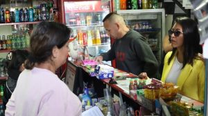 Los quiteños se endeudan para financiar alimentos y educación