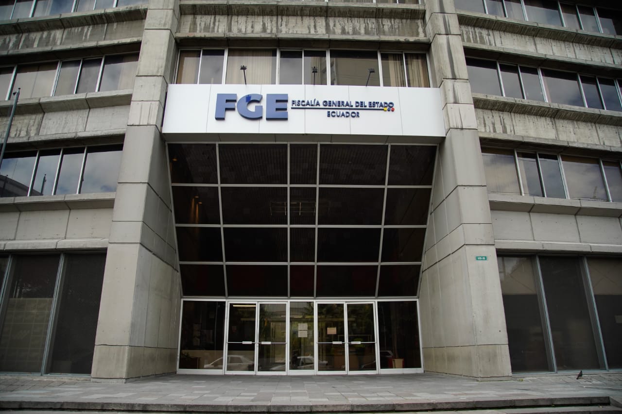 Interesados a ser Fiscal con vía libre para postularse